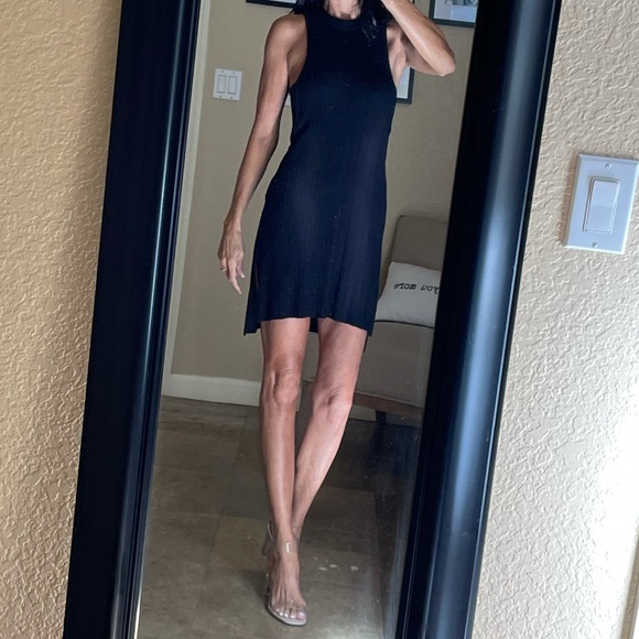 NWOT Unique Sweater Dress/Tunic from Guess Sz XS - Picture 7 of 15